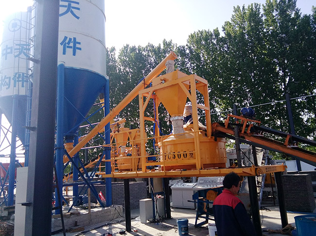 Zhengzhou Jianxin Machinery 25 cubic concrete mixing plant equipment sent to Luoyang, Henan, China